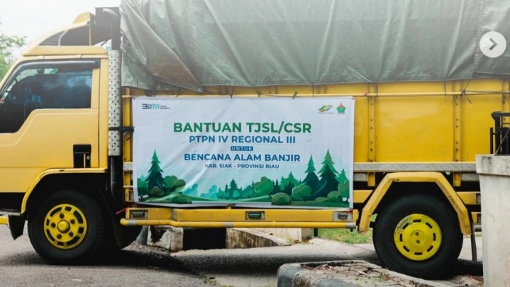 PTPN IV Regional III Kembali Salurkan Bantuan Penanggulangan Banjir Akibat Bencana Hidrometeorologi 5 Kabupaten di Riau PTPN IV Regional III Kembali Salurkan Bantuan Penanggulangan Banjir Akibat Bencana Hidrometeorologi 5 Kabupaten di Riau