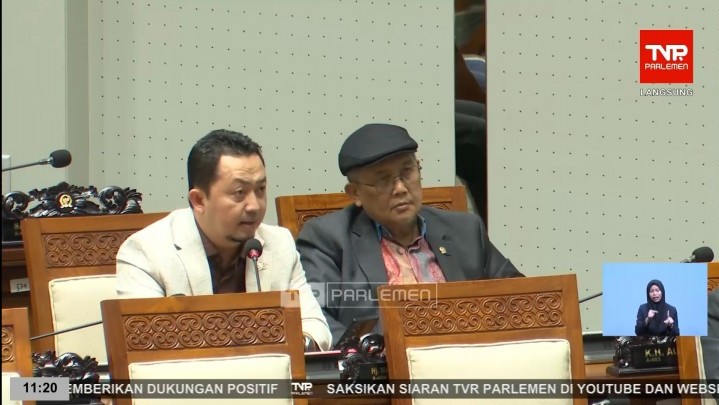 Di Sidang Paripurna DPR RI, Syahrul Aidi Minta Pemerintah Libatkan Pemda dalam Pengelolaan Kebun Eks Duta Palma Di Sidang Paripurna DPR RI, Syahrul Aidi Minta Pemerintah Libatkan Pemda dalam Pengelolaan Kebun Eks Duta Palma