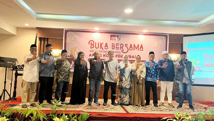 GM Pelindo Regional 1 Pekanbaru Ikut Buka Bersama APSAI Kota Pekanbaru, Siap Kolaborasi untuk Pemenuhan Hak Anak GM Pelindo Regional 1 Pekanbaru Ikut Buka Bersama APSAI Kota Pekanbaru, Siap Kolaborasi untuk Pemenuhan Hak Anak