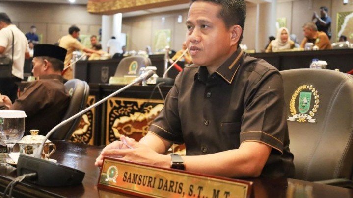 Jelang Mutasi Besar-Besaran, Anggota DPRD Riau Ingatkan Gubernur Letakkan Pejabat yang Kompeten