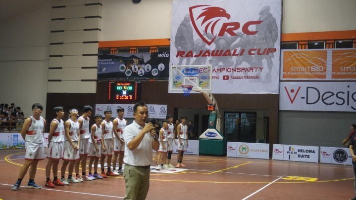 Kadispora Pekanbaru Hazli Resmi Buka Rajawali Cup III