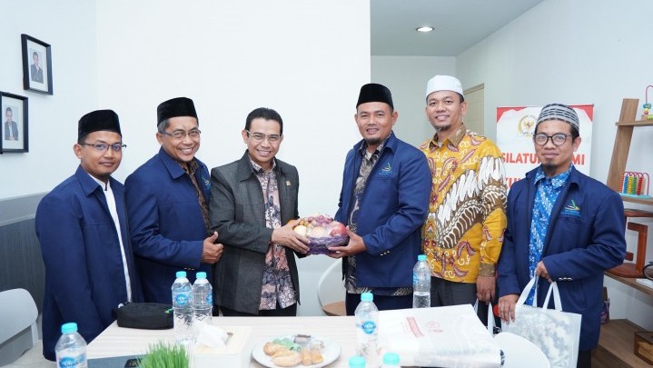 Tingkatkan Kesejahteraan Guru, Hendry Munief Dorong JSIT Kembangkan Konsep Teacher Preneur Tingkatkan Kesejahteraan Guru, Hendry Munief Dorong JSIT Kembangkan Konsep Teacher Preneur