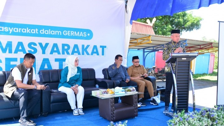 Anggota DPR RI H Sahidin Bersama Kemenkes Sosialisasikan Germas di Bangkinang Anggota DPR RI H Sahidin Bersama Kemenkes Sosialisasikan Germas di Bangkinang