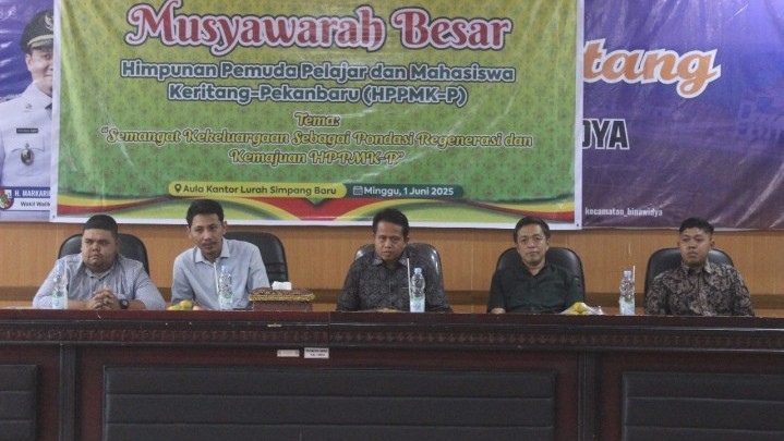 Saat Mubes HPPMK-P, Samsuri Daris Berpesan agar Mahasiswa Keritang Serius Kuliah dan Berorganisasi