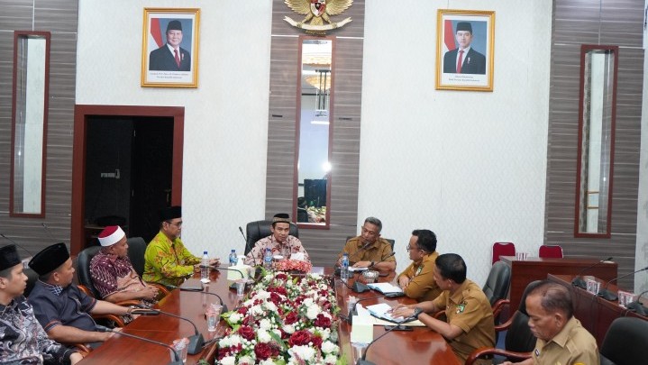 Kembangkan Pariwisata Lokal, Bupati Rohul dan Hendry Munief Agendakan Touring Destinasi Wisata Secepatnya Kembangkan Pariwisata Lokal, Bupati Rohul dan Hendry Munief Agendakan Touring Destinasi Wisata Secepatnya