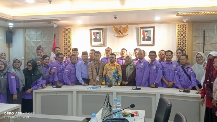 IPN Minta DPD RI Rekomendasikan Pengangkatan PPPK Guru  Jadi PNS IPN Minta DPD RI Rekomendasikan Pengangkatan PPPK Guru  Jadi PNS