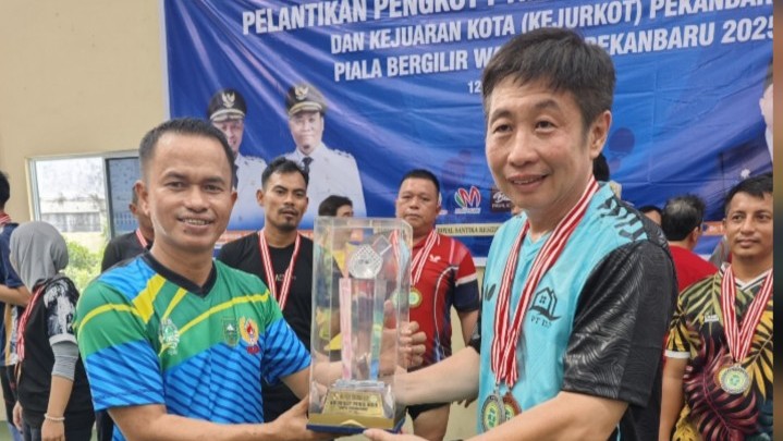 Jadi Agenda Tahunan PTMSI Pekanbaru, Tuah Madani Juara Umum Kejurkot Tenis Meja Piala Bergilir Walikota Pekanbaru 2025 Jadi Agenda Tahunan PTMSI Pekanbaru, Tuah Madani Juara Umum Kejurkot Tenis Meja Piala Bergilir Walikota Pekanbaru 2025