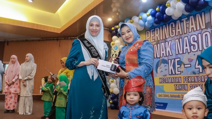 Sulastri Agung Apresiasi Kegiatan Hari Anak Nasional di Kecamatan Pekanbaru Kota