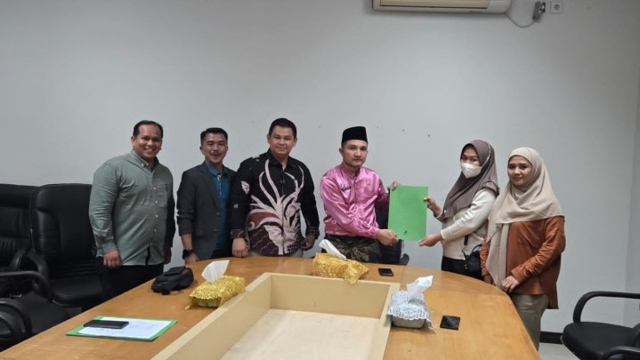 Pelapor Cabut Laporan Dugaan Tindak Asusila Anggota DPRD Kampar, Fraksi Nasdem: Clean and Clear Pelapor Cabut Laporan Dugaan Tindak Asusila Anggota DPRD Kampar, Fraksi Nasdem: Clean and Clear