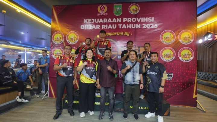 Event Perdana Pimpin POBSI, Supriyanto Lansung Berhasil Bawa Pekanbaru Juara Umum Kejurprov Biliar Riau 2025