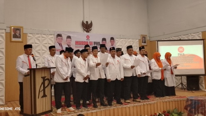 MUSDA VI PKS Indragiri Hilir Usung Tema Kokoh Bersama Majukan Indragiri Hilir untuk Indonesia MUSDA VI PKS Indragiri Hilir Usung Tema Kokoh Bersama Majukan Indragiri Hilir untuk Indonesia