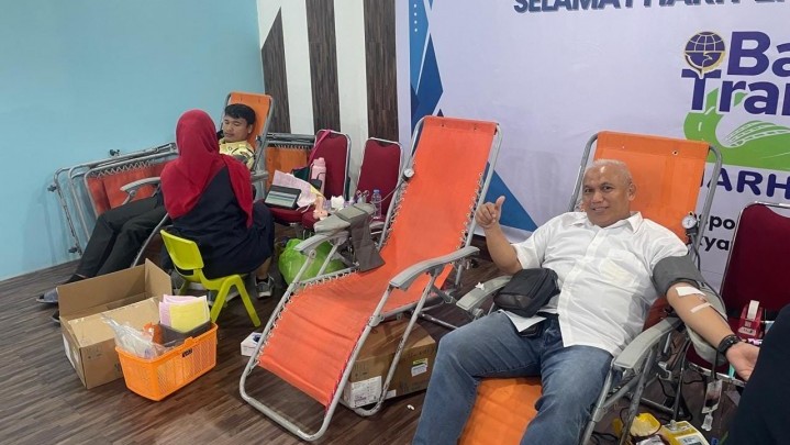 GM Pelindo Regional 1 Pekanbaru Ikuti Donor Darah, Sempena Hari Perhubungan Nasional 2025