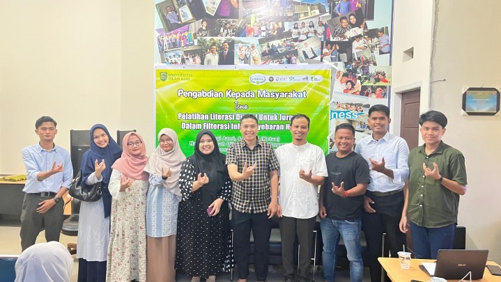 Fakultas Hukum UIR Bekerjasama dengan Inforiau Gelar Penyuluhan Literasi Digital Bagi Jurnalis Muda