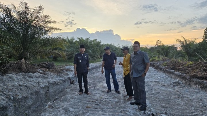 Camat Baru, Jalan Baru: Ramli dan Syamsurizal Gerak Cepat untuk Kampar Utara Camat Baru, Jalan Baru: Ramli dan Syamsurizal Gerak Cepat untuk Kampar Utara