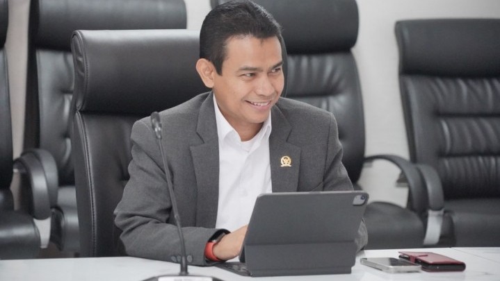 Dapatkan Hak Siar Piala Dunia 2026, DPR RI Minta TVRI Benahi Infrastruktur Hingga ke Pelosok Negeri Dapatkan Hak Siar Piala Dunia 2026, DPR RI Minta TVRI Benahi Infrastruktur Hingga ke Pelosok Negeri