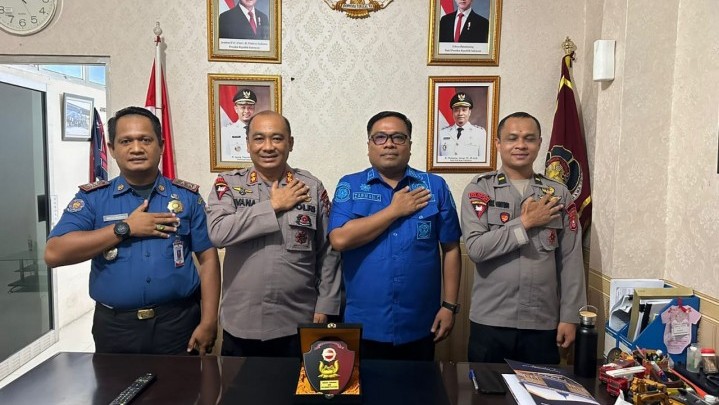 Brimob Riau Gandeng Damkar Pekanbaru Perkuat Kesiapsiagaan Hadapi Bencana